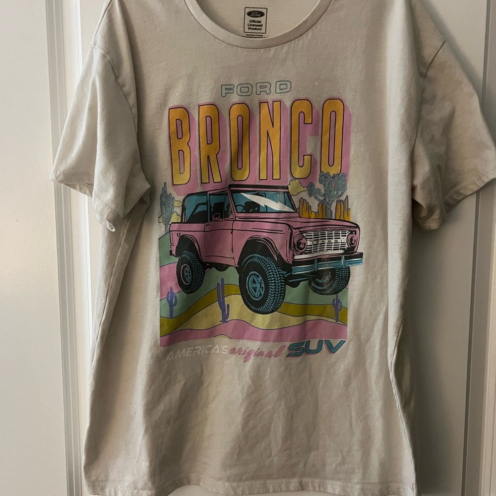 Ford Logo Cream T-Shirt